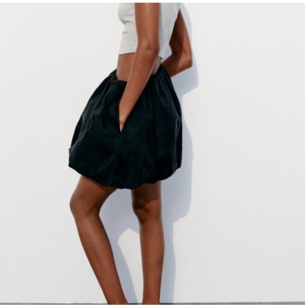 Zara Black Bubble Skirt